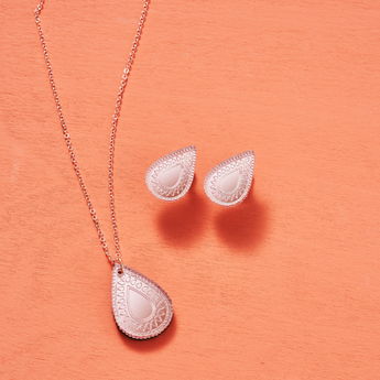 Anisha-Parmar-London-ROSE GOLD-MINI-PANI-DROP-NECKLACE-Full-Size