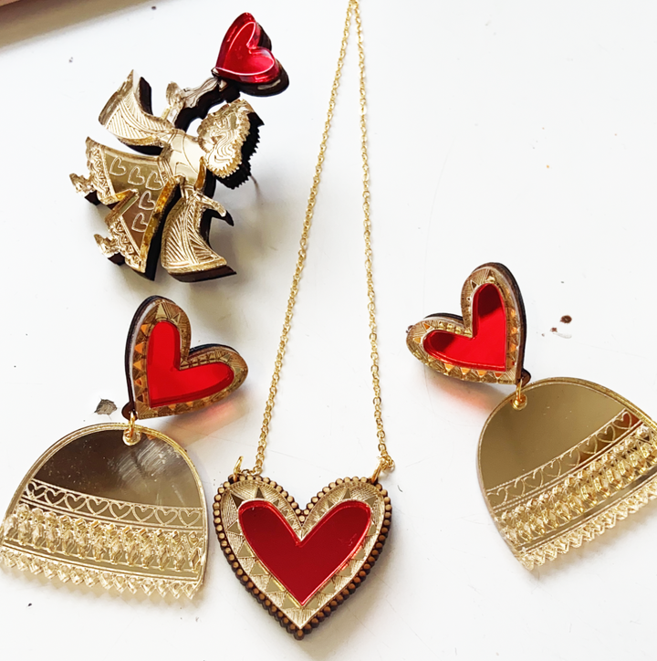 Spreading the love.. Sneak Peek of new Valentines Day Pieces.