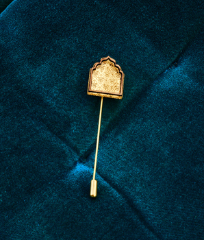 Jāli Lapel Pin - Anisha Parmar London